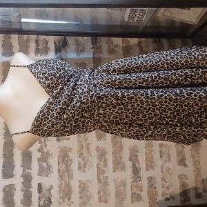 Johnny Martin Leopard Dress🌹